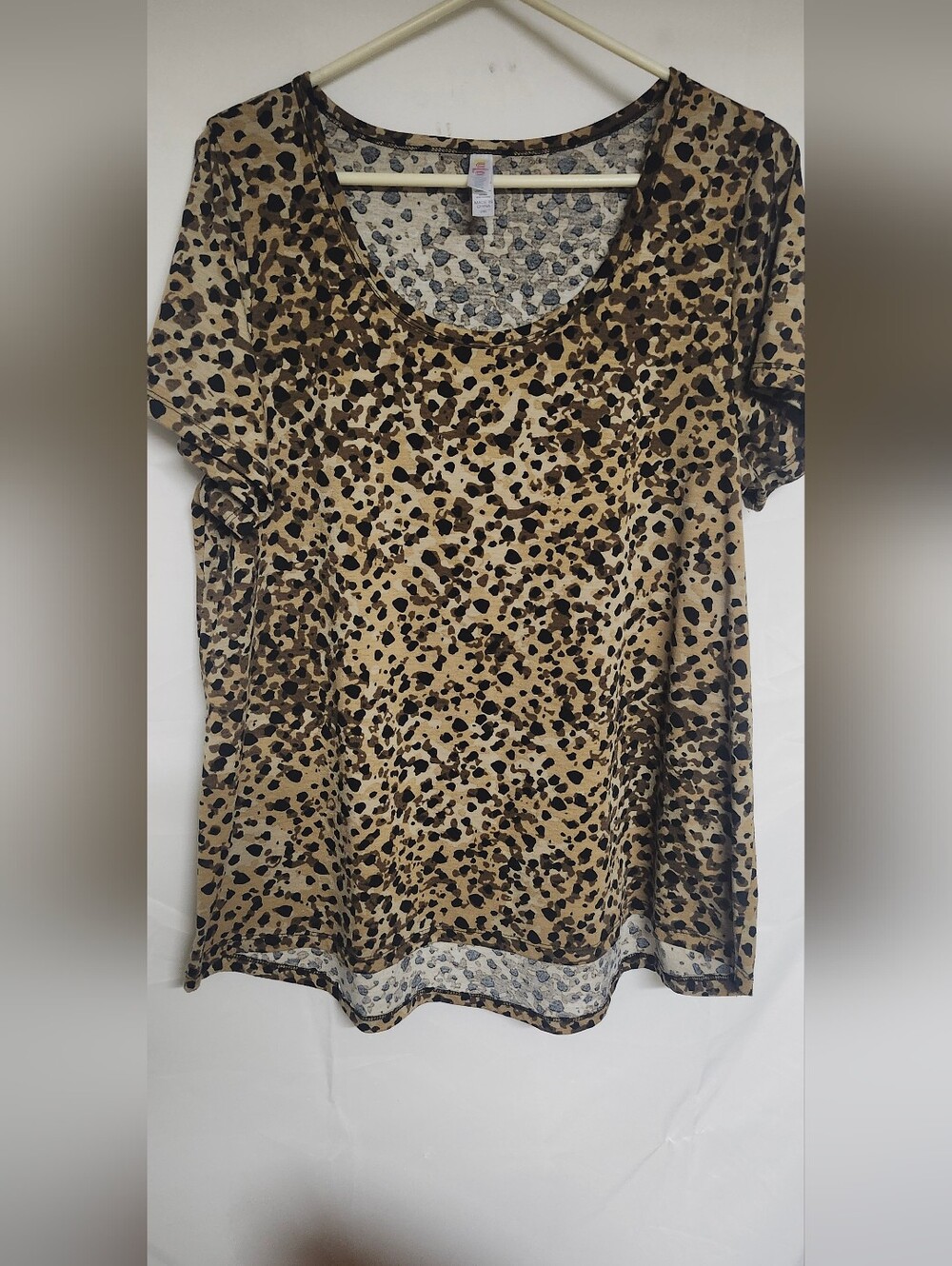 LuLaRoe Short Sleeve Leopard Print Top in Tan and Black